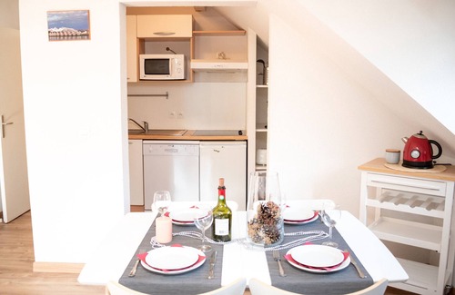 Vignec Apartment | Cozy 1-Bedroom Apartment for 4 with Pool Access in Vignec, Near Saint-Lary-Soulan