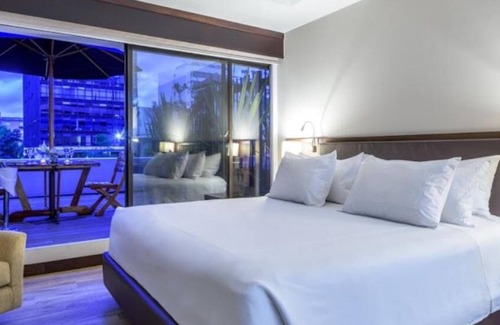 La Gran Via Hotel | Cozy 1-bedroom in charming Bogotá with personnel cook and massager