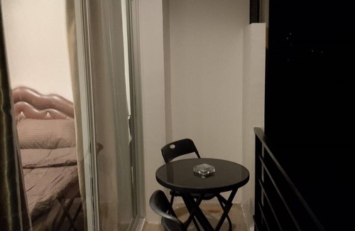 Wichit Condo | Cozy 1-bedroom mountain view condo with AC and WiFi in charming Panwa