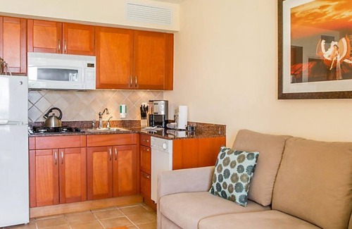 Oranjestad-West Resort | Cozy 1 Bedroom Suite just a few steps to the gorgeous beach and sunshine!