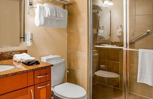 Oranjestad-West Resort | Cozy 1 Bedroom Suite just a few steps to the gorgeous beach and sunshine!