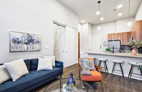 Fairmount Apartment | Cozy 1-bedroom with WiFi, fitness room in charming Fort Worth