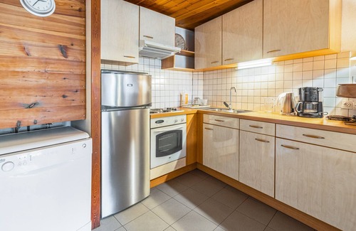 Saint-Chaffrey Apartment | Cozy 1BR+Alcove in Serre Chevalier with Pool, WiFi, Private Parking, Near Slopes