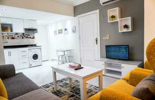 El Hadaba Apartment | Cozy 1BR apt w\Balcony Near the Swimming Pools in Delta Sharm