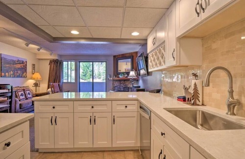 Peak 9 Condo | Cozy 1BR At Beaver Run | Ski-In/Ski-Out | Dogs Friendly