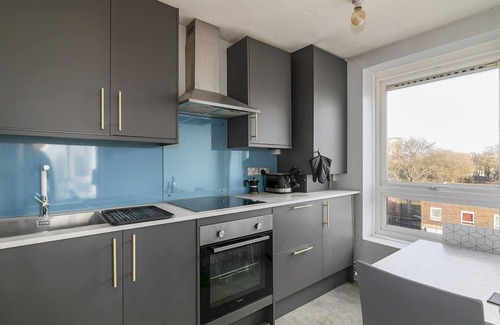 London City Centre Apartment | Cozy 1BR Flat Walk from London Fields Sleeps 2| Pass the Keys