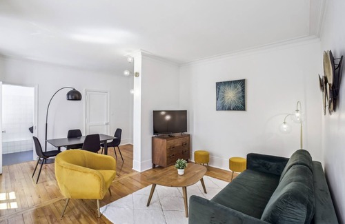 Passy Apartment | Cozy 1BR near Eiffel Tower - Trocadero