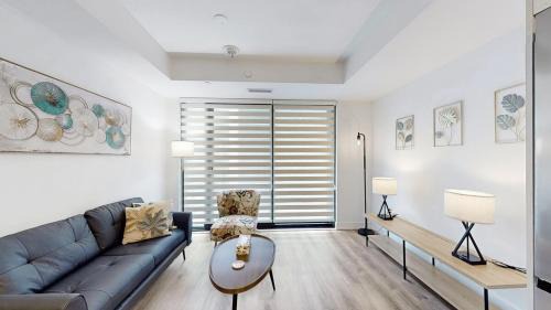 Beasley Apartment | Cozy 2 Bdrm 2 Bath Entire Suite - Centre Hamilton