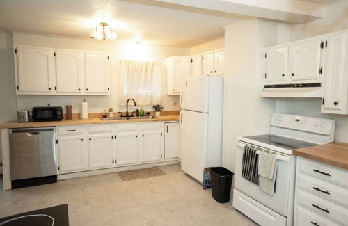 Westerly Apartment | Cozy 2 Bed 1 Bath Near Downtown & Beaches