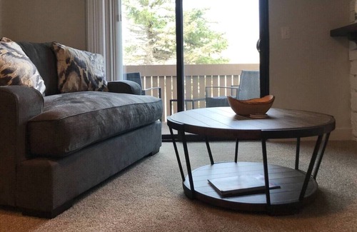 Gorgosa Condo | Cozy 2 Bed/Bath*Great Location* next to The Canyons