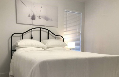 Gorgosa Condo | Cozy 2 Bed/Bath*Great Location* next to The Canyons