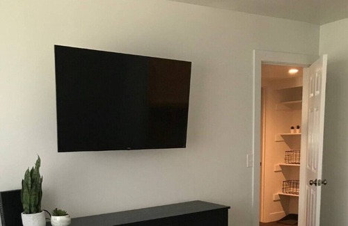 Gorgosa Condo | Cozy 2 Bed/Bath*Great Location* next to The Canyons