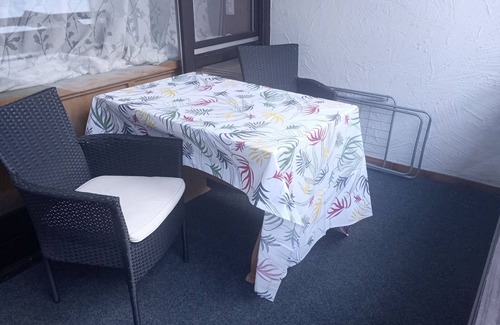 Steibis Apartment | Cozy 2-bedroom apartment in Steibis. Kids and pets welcome.