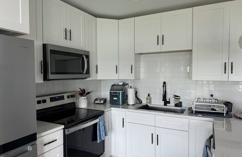 Treasure Cay House | Cozy 2-bedroom 2-bath condo with dock, WiFi, AC, in enchanting Treasure Cay