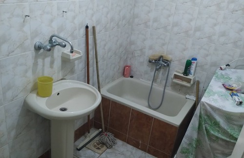 Al-Muntazah Apartment | Cozy 2-bedroom apartment in enjoyable Alexandria with WiFi al 3afaf
