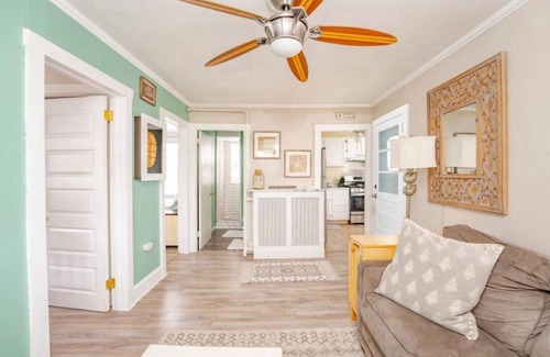 North End Apartment | Cozy 2-bedroom apartment in Ocean City! Amazing Location! Wrap-around deck!