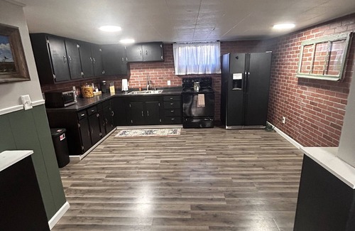 Chadron Apartment | Cozy 2-Bedroom Basement Apartment. Pet Friendly!