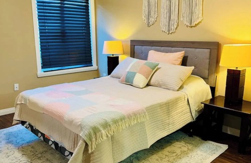 Serra Mesa Condo | Cozy 2-bedroom condo in beautiful San Diego with fitness room, WiFi