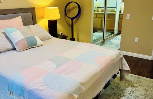Serra Mesa Condo | Cozy 2-bedroom condo in beautiful San Diego with fitness room, WiFi