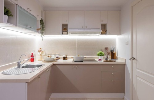 Thonglor Condo | Cozy 2-bedroom condo with AC, WiFi in charming Bangkok