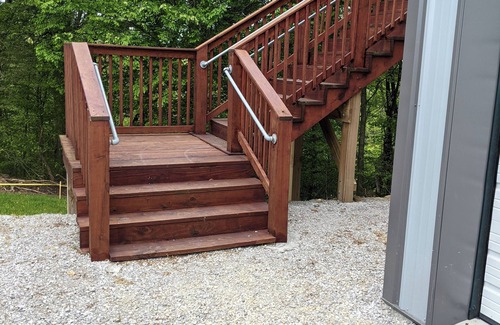 Albany Apartment | Cozy 2-bedroom corporate apartment minutes from Lake Cumberland Kentucky.