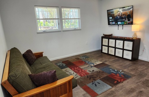 McKinleyville Cottage | Cozy 2-Bedroom Eucalyptus Home