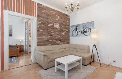 Prague 6 Apartment | Cozy 2 Bedroom Flat in Prague