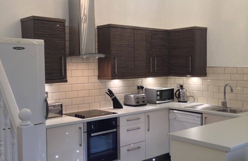 Birmingham Apartment | Cozy 2 bedroom house. private entrance