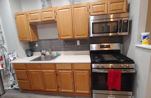 Sharon Hill Apartment | Cozy 2 bedroom suite