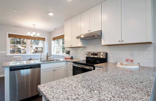 Tilghman House | Cozy 2-Bedroom Cottage on Tilghman Island – Near Restaurants & Water Activities