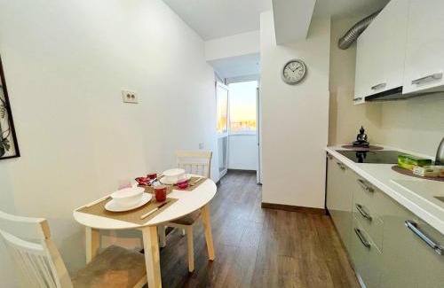 Iasi Apartment | Cozy 2 Bedrooms Apt with Balcony - Near Hospitals