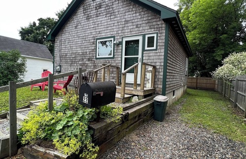 Rockland House | Cozy 2 BR Close to Downtown