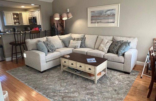 West Harwich Condo | Cozy 2 BR Condo Overlooking the Herring River West Harwich