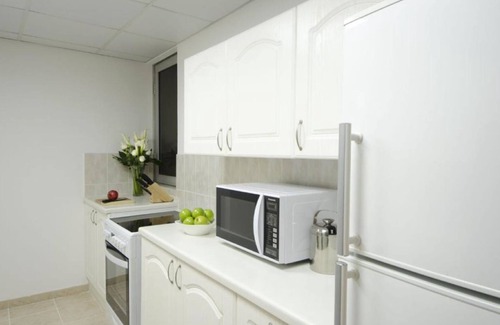 Trade Center Apartment | Cozy 2 BR Near Dubai World Trade Center