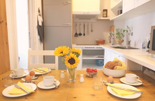 Westerland Apartment | Cozy 2-room apartment with south-facing balcony, wellness area in Westerland