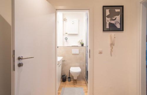 Metternich Apartment | Cozy 2-room apartment with WiFi & SKY