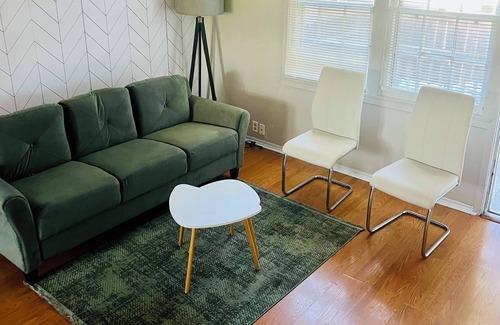Vallejo Condo | Cozy 2BD/1BA Near Napa & San Franc Ferry – Ideal for Travel Nurses & Explorers!