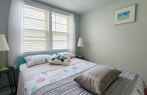 Truro Cottage | Cozy 2BD Cottage-DUCTLESS MINI-SPLITS, Patio, Short Drive to Truro Beaches & Attractions