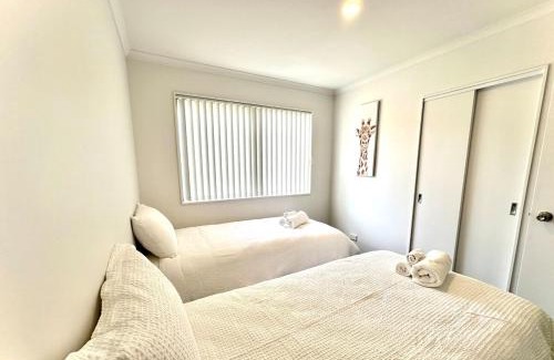 Manurewa Villa | Cozy 2BR - 15min from Airport