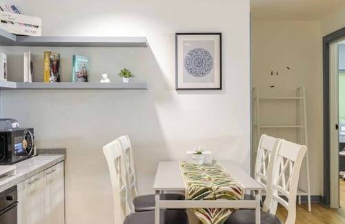 Ploenchit Apartment | Cozy 2BR Apt in Central Bangkok 5 mins BTS 110 SQM