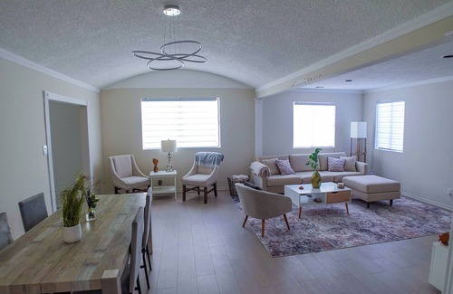 Atwater Village House | Cozy 2BR Atwater Retreat – Walk to Shops & Dining