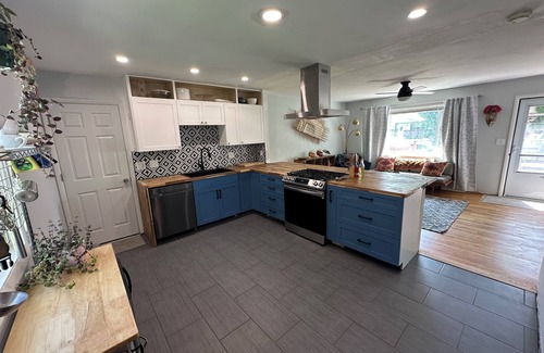 Fort Collins House | Cozy 2BR Home Near Old Town – Fully Stocked & Ready to Enjoy!