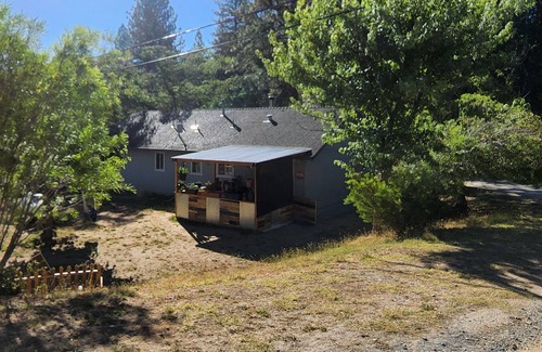 Placerville House | Cozy 3 bar home in the ❤️ of Amador Wine Country