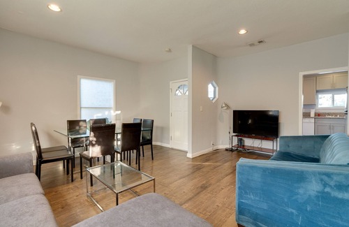 San Fernando Apartment | Cozy 3 bedroom 2 bath apartment in the heart of San Fernando