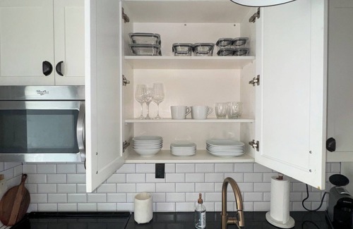 Bedford-Stuyvesant Apartment | Cozy 3-bedroom apartment in welcoming Brooklyn with fitness room, WiFi