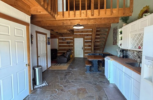 Grantsville Apartment | Cozy 3-bedroom cabin in welcoming Grantsville with AC, WiFi