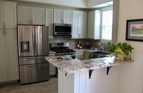 Starkville Condo | Cozy 3-bedroom condo conveniently located near campus in Starkville.