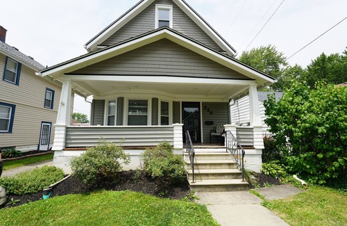 Elyria House | Cozy 3 Bedroom Home