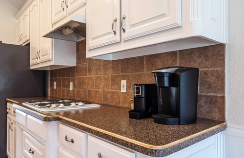 Keller House | Cozy 3 bedroom Home