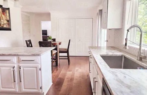 West Plains House | Cozy 3-bedroom home with indoor fireplace